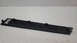 ACABAMENTO DIREITO PAINEL SPRINTER 417 515 2023 A 2025