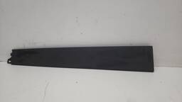 ACABAMENTO ESQUERDO PAINEL MB SPRINTER 2023 2024 2025