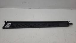 ACABAMENTO ESQUERDO PAINEL MB SPRINTER 2023 2024 2025