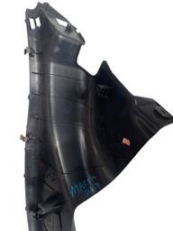 ACABAMENTO COLUNA TRASEIRA DIR NISSAN MARCH 2012/2020