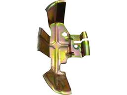 SUPORTE MACANETA PORTA TRAS. ESQ. PRISMA CELTA 2001 A 2014