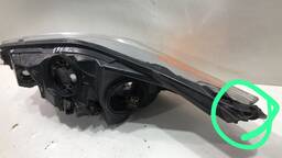 FAROL DIREITO NEW FIESTA 2014 2015 A 2019 PISCA AMBAR AVARIA