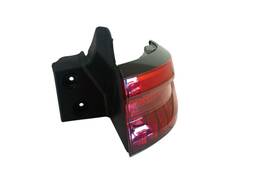 LANTERNA TRASEIRA DIREITA HAVAL H6 / GT 2024 A 2025