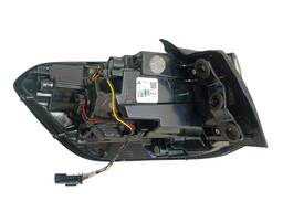 LANTERNA TRASEIRA DIREITA JEEP COMPASS 2022 A 2025 (CANTO)