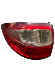 Lanterna Traseira Esquerda Strada  WORK BALCÃO 