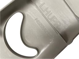 ACABAMENTO SUPERIOR COLUNA CENTRAL ESQUERDA MARCH (USADA)