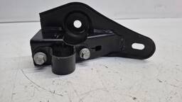 SUPORTE BARRA TRASEIRA LADO ESQUERDO TOYOTA CAMRY 2007 2008