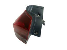 LANTERNA TRASEIRA ESQUERDA TRACKER 2020 A 2025 (CANTO) C/LED