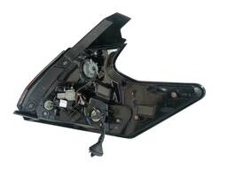 LANTERNA TRASEIRA ESQUERDA KICKS 2022 2023 A 2024 (CANTO)