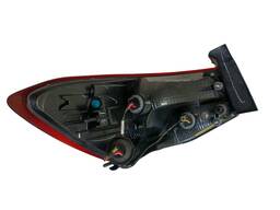 LANTERNA TRASEIRA DIREITA ONIX PLUS 2020 A 2025 CANTO C/ LED