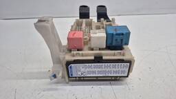 CAIXA FUSÍVEL TOYOTA COROLLA 2.0 2009 A 2015