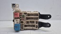 CAIXA FUSÍVEL TOYOTA COROLLA 2.0 2009 A 2015