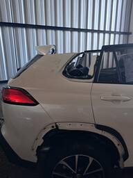 Recorte Lateral Traseiro Direito Corolla Cross 2022 a 2025