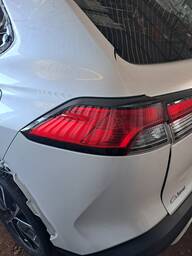 Lanterna Traseira Esq Corolla Cross 2022/2025 (canto) C/Led