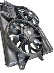 DEFLETOR COM VENTOINHA MUSTANG 2015 2016 2017  ORIGINAL FORD