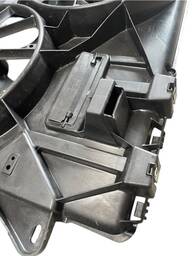 DEFLETOR COM VENTOINHA MUSTANG 2015 2016 2017  ORIGINAL FORD