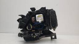 FAROL DIREITO AUDI Q3 2016 A 2019