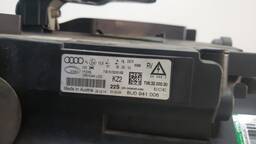 FAROL DIREITO AUDI Q3 2016 A 2019