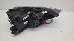 FAROL ESQUERDO AUDI Q3 2016 A 2019