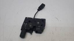 FECHADURA INF ESQUERDA CAPO DIANT AUDI A3 S3 Q3 2013 A 2021