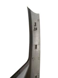 MOLDURA ACABAMENTO COLUNA DIREITA PARABRISA PUNTO LINEA