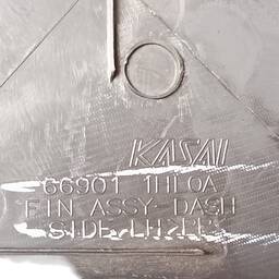 MOLDURA SOLEIRA DIANTEIRA ESQUERDA NISSAN MARCH 2013