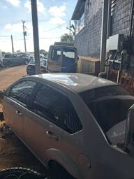 Recorte Teto Ford Fiesta Sedan 2011 a 2012