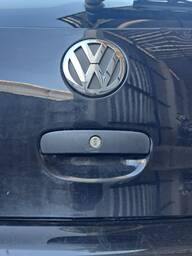 Tampa Traseira Polo Hatch 2003 a 2014 C/Detalhes