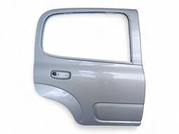 Porta Traseira Direita Uno Vivace 2011 a 2021 S/Furo Moldura