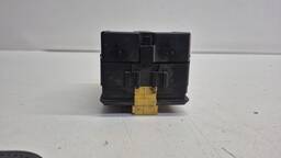 CAIXA FUSÍVEL PEUGEOT 106 1997 1998