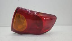 LANTERNA TRASEIRA DIREITA COROLLA 2009 A 2011 (CANTO)