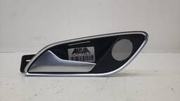 MAÇANETA INTERNA TRASEIRA ESQUERDA AUDI Q3 2013 A 2016