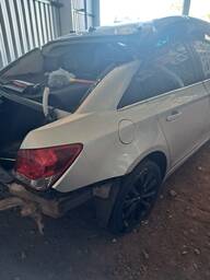 Recorte Lateral Traseiro Direito Chevrolet Cruze 2016