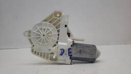 MOTOR VIDRO DIANTEIRA ESQUERDA AUDI Q3 2013 A 2016