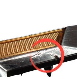 EMBLEMA GRAVATA GRADE DIANTEIRA ONIX PRISMA 2013 2016 PRATEA