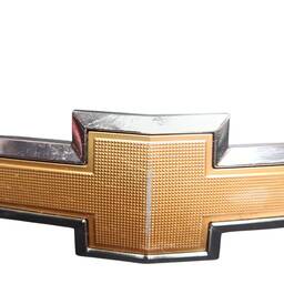 EMBLEMA GRAVATA DOURADA PARACHOQUE DIANT MONTANA 2020/2021 