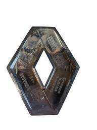 EMBLEMA TRASEIRO RENAULT SANDERO 2014 À 2023 ORIGINAL PRATEA