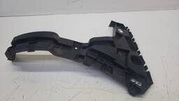 GUIA PARACHOQUE TRASEIRO DIREITO Q3 2013 A 2016