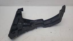 GUIA PARACHOQUE TRASEIRO DIREITO Q3 2013 A 2016