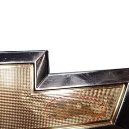 EMBLEMA GRADE DIANTEIRA S10 2013/2016