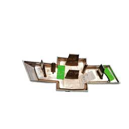 EMBLEMA GRAVATA GRADE DIANTEIRA ONIX PRISMA 2013 2016