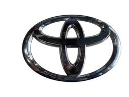 Emblema Grade Do Radiador Toyota Hilux - Toyota 7531102220