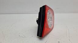 LANTERNA TRASEIRA DIREITA JETTA 2007 2008 A 2010 (MALA)