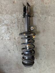 TORRE Amortecedor Direito Meriva 2003/