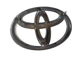 EMBLEMA GRADE PARACHOQUE 7531102220 TOYOTA COROLLA 2015/2019