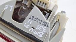 LANTERNA TRASEIRA ESQ BMW SÉRIE 3 316 320 325 330 2009/12 