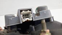 LANTERNA ESQUERDA DAEWOO LANOS SEDAN 1997 1998 A 2001 (MALA)