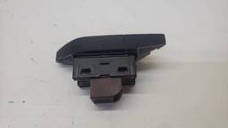 BOTAO TRAVA PORTA AUDI Q3 2013 A 2016