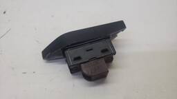 BOTAO TRAVA PORTA AUDI Q3 2013 A 2016