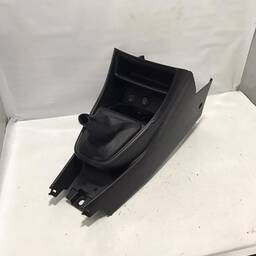 Console Central C/USB Fiat Strada 2025 